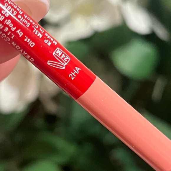 ONE/SIZE • LIP LINER PENCIL • MAKE IT KNOWN - Picture 5 of 6